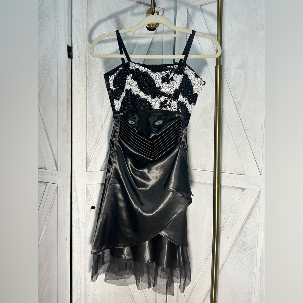 Elegant Black and White Sequin Dress